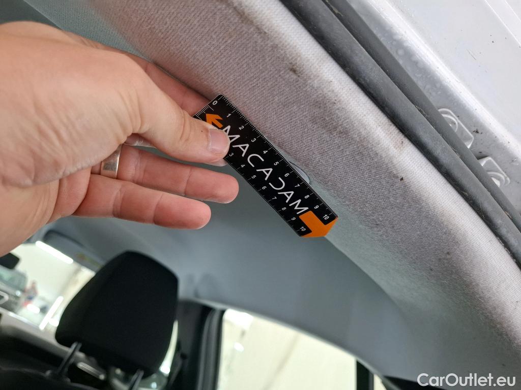  Peugeot  208  Premium 1.5 HDi 100CV BVM6 E6d #34