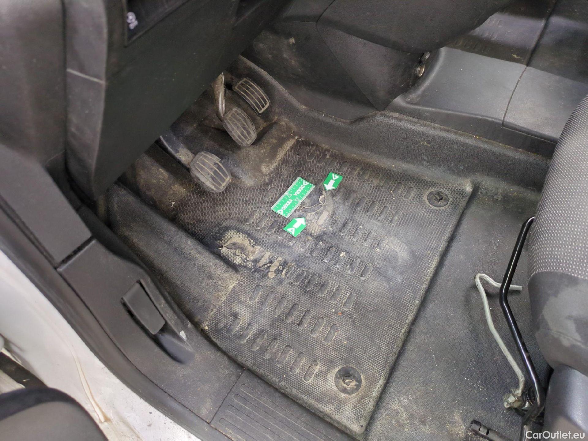  Citroen  Berlingo  Fourgon Club XL 950 1.5 BlueHDi 100CV BVM5 E6dT #5