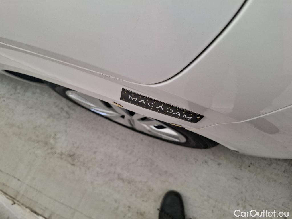  Peugeot  208  Premium 1.5 HDi 100CV BVM6 E6d #5