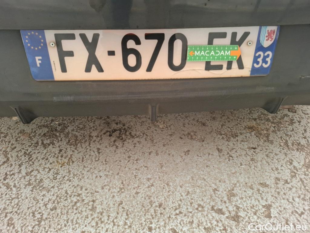  Hyundai  i20 HYUNDAI  / 2020 / 5P / Berline 1.0 T-GDI 100 HYBRID 48V Business #84