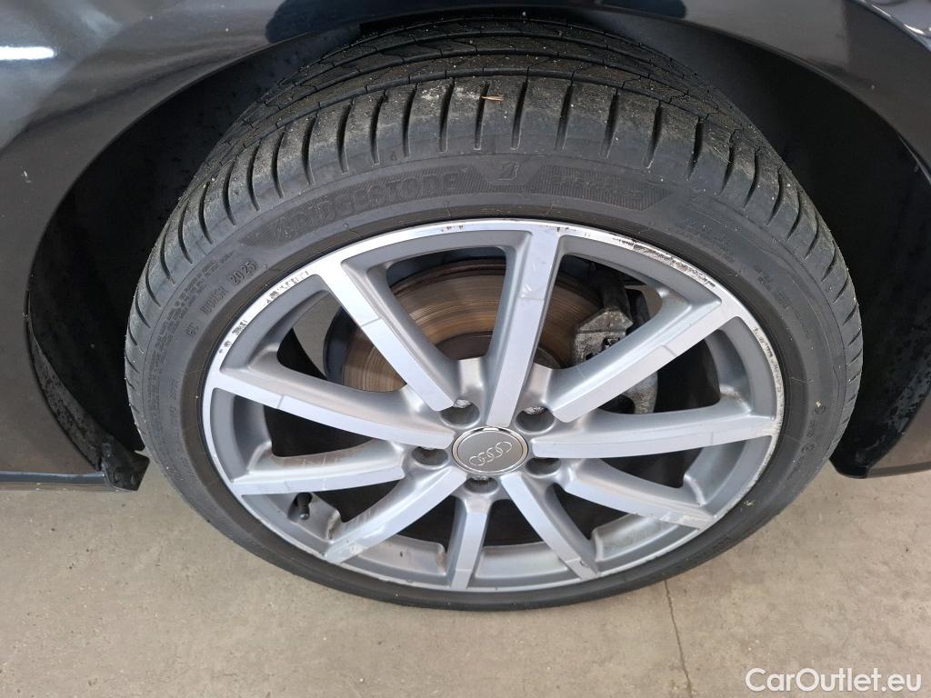  Audi  A3  Sportback 30 TDI Design Luxe 1.6 TDI 115CV BVA7 E6dT #34
