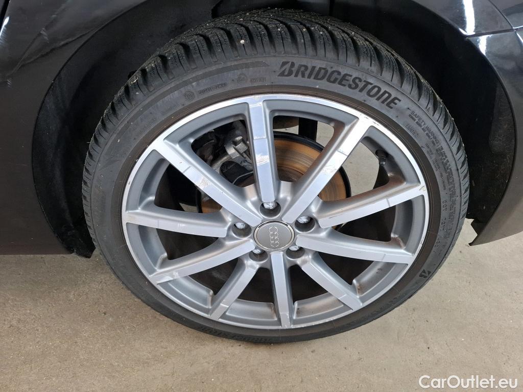 Audi  A3  Sportback 30 TDI Design Luxe 1.6 TDI 115CV BVA7 E6dT #17
