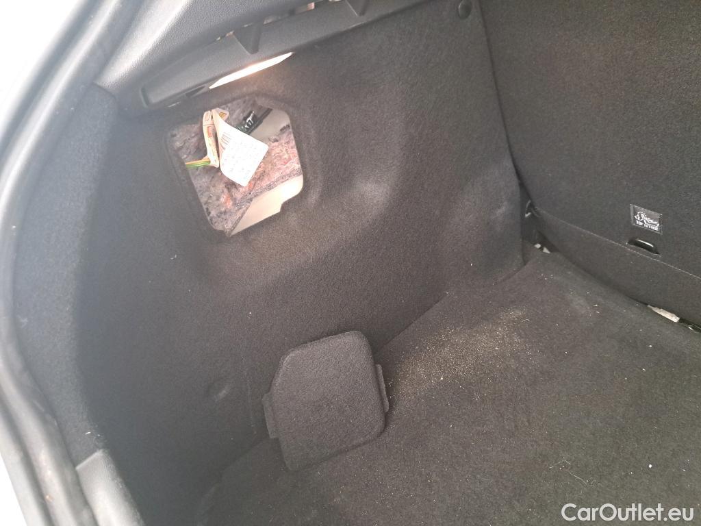 Citroen  C3  Feel 1.2 PureTech 80CV BVM5 E6 #27