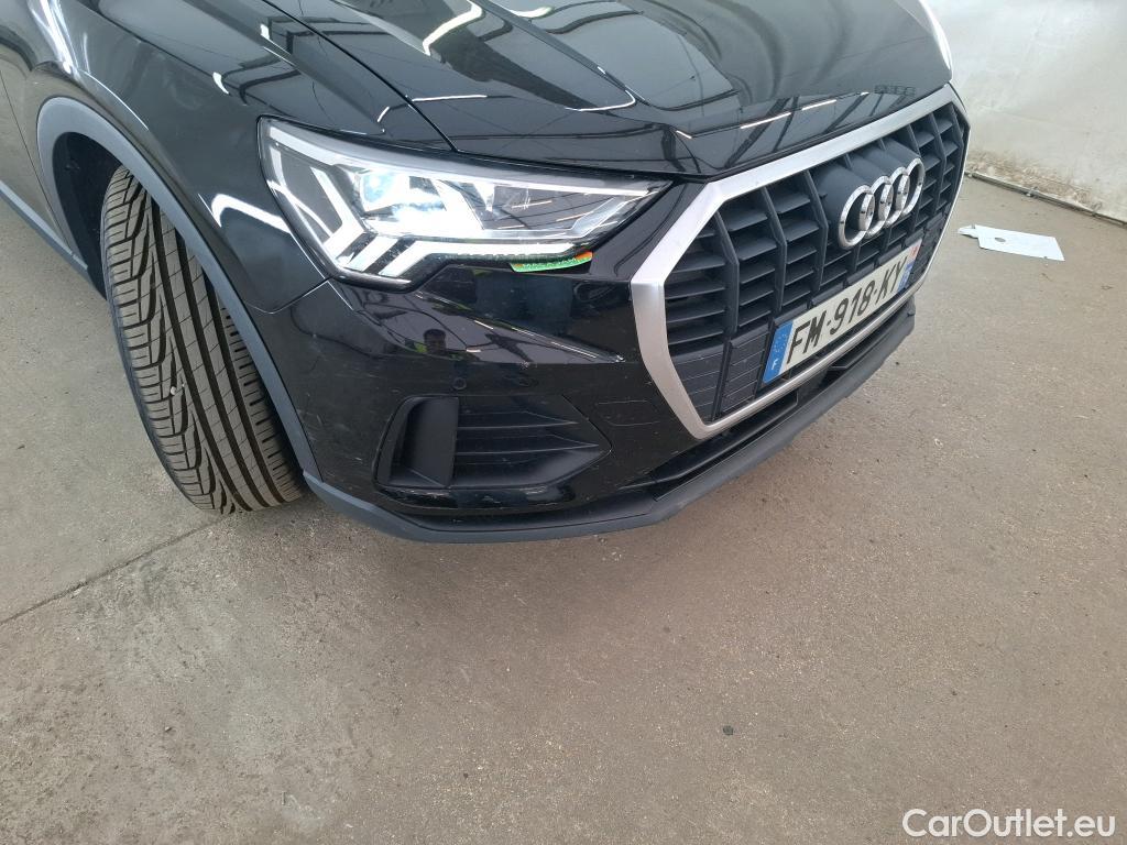  Audi  Q3 AUDI  / 2018 / 5P / SUV 1.5 35 TFSI 150 S TRONIC BUSINESS LINE #33