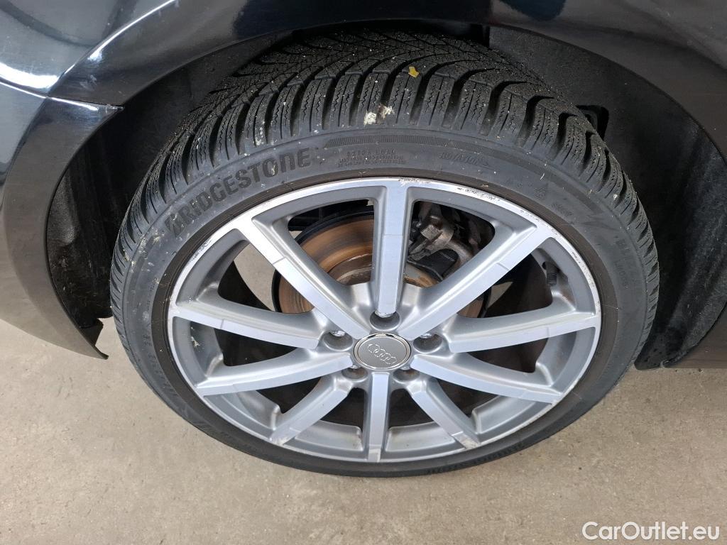  Audi  A3  Sportback 30 TDI Design Luxe 1.6 TDI 115CV BVA7 E6dT #27