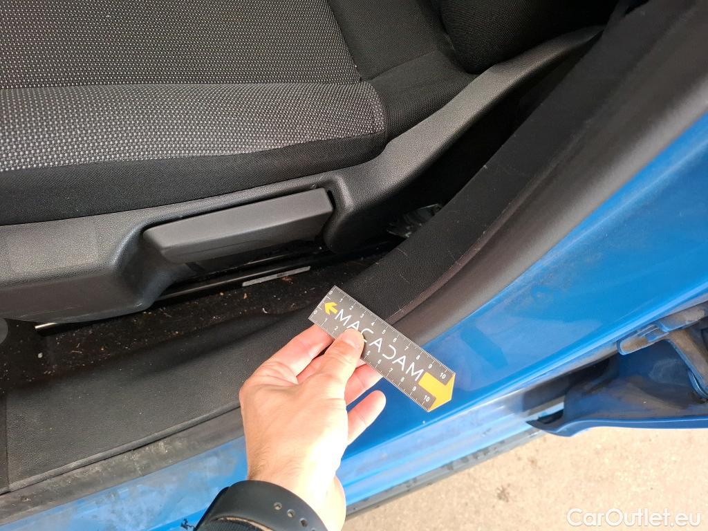  Citroen  C3  Feel Business 1.2 PureTech 80CV BVM5 E6d #3