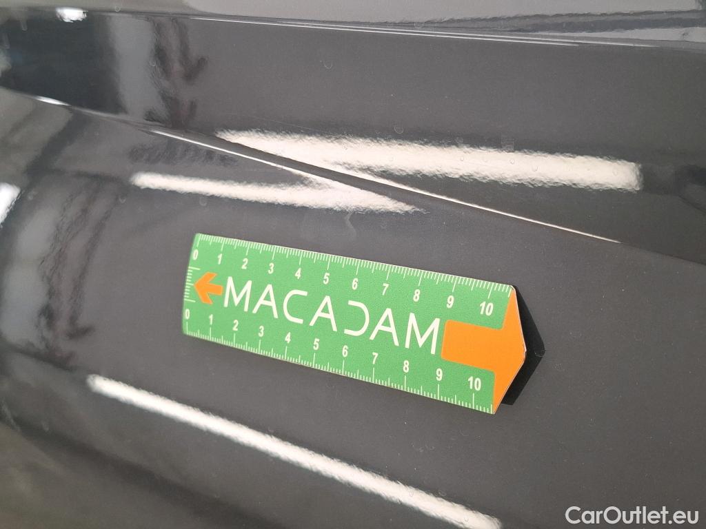  Hyundai  i20 HYUNDAI  / 2020 / 5P / Berline 1.0 T-GDI 100 HYBRID 48V Business #49
