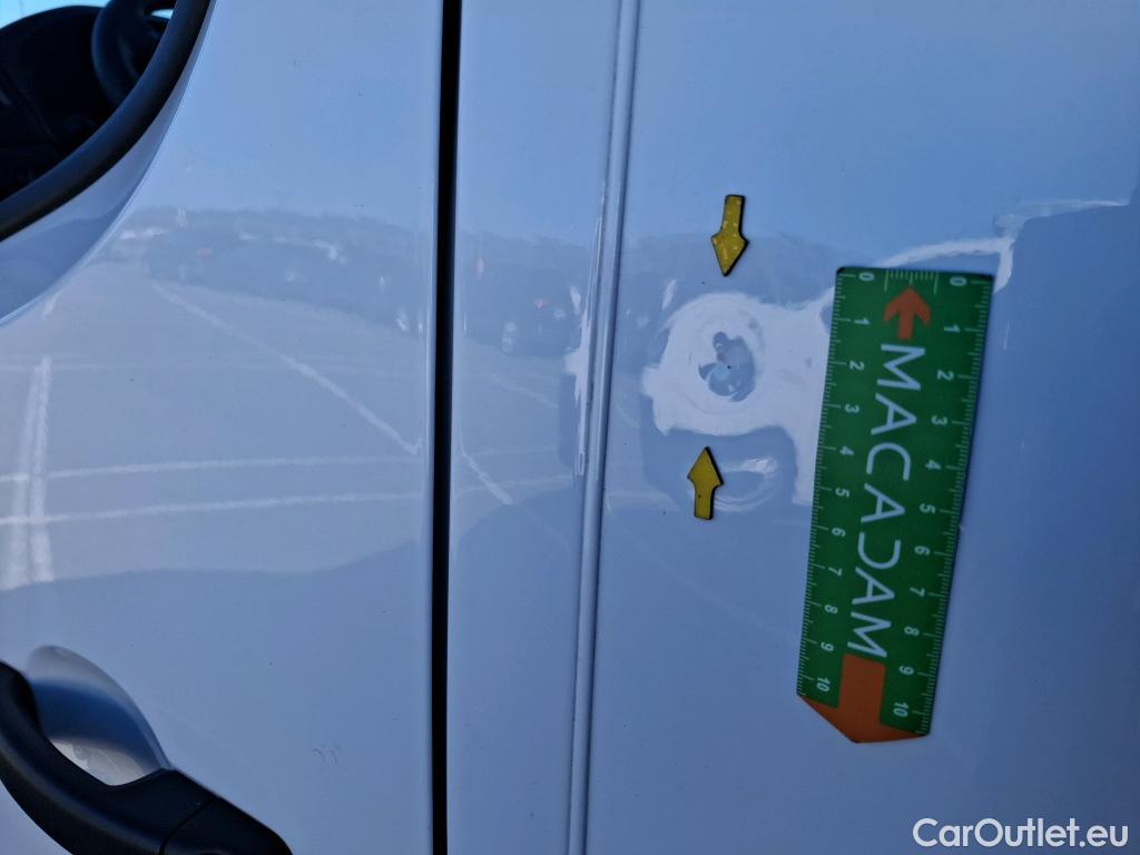  Renault  Master RENAULT  SC / 2019 / 2P / Châssis cabine CC Tr CF F3500 L3 Blue dCi 145 EVIE #17