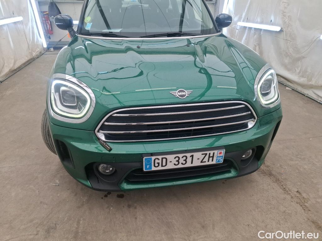  Mini  Countryman MINI  / 2020 / 5P / Crossover Cooper D Business Design 150 BVA8 #17
