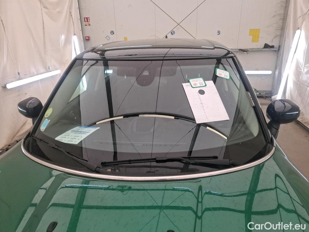  Mini  Countryman MINI  / 2020 / 5P / Crossover Cooper D Business Design 150 BVA8 #1