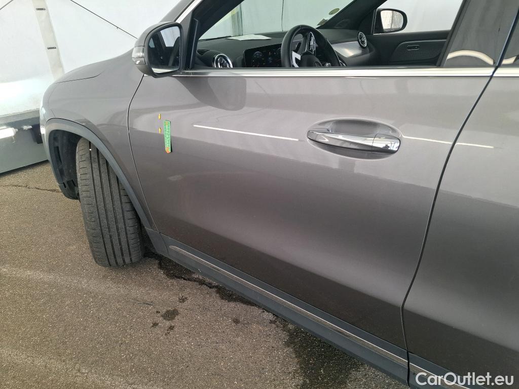  Mercedes  GLA MERCEDES-BENZ  / 2020 / 5P / SUV 2.0  200 D BUSINESS LINE DCT #1