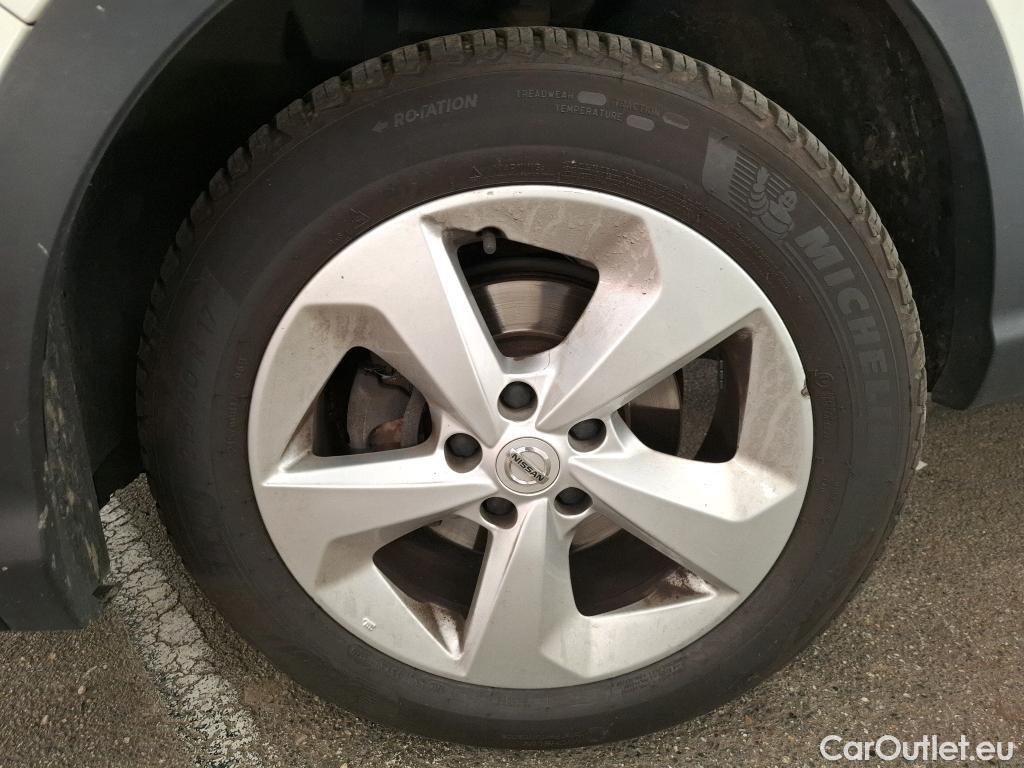  Nissan  Qashqai NISSAN  / 2017 / 5P / Crossover 1.5 DCI 115 Business Edition #108