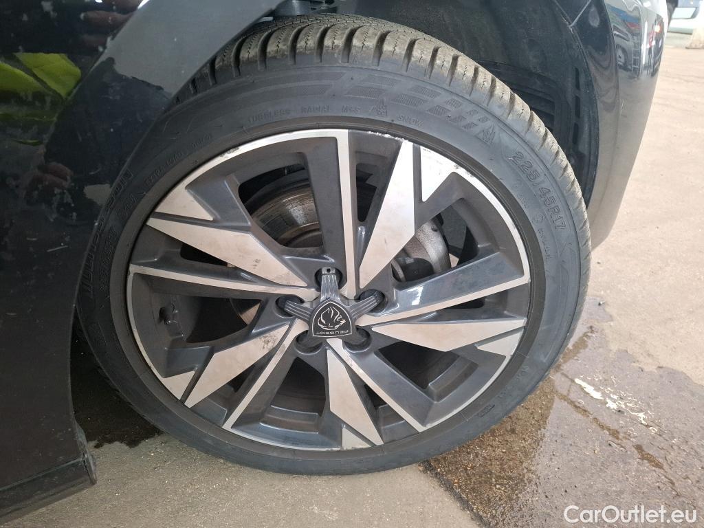  Peugeot  308  Allure 1.2 PureTech 130CV BVA8 E6d #21