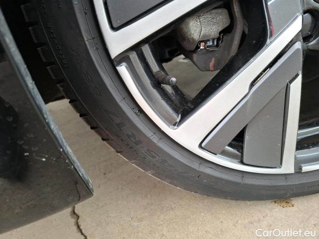  Peugeot  208  GT Line 1.2 PureTech 100CV BVA8 E6d #9