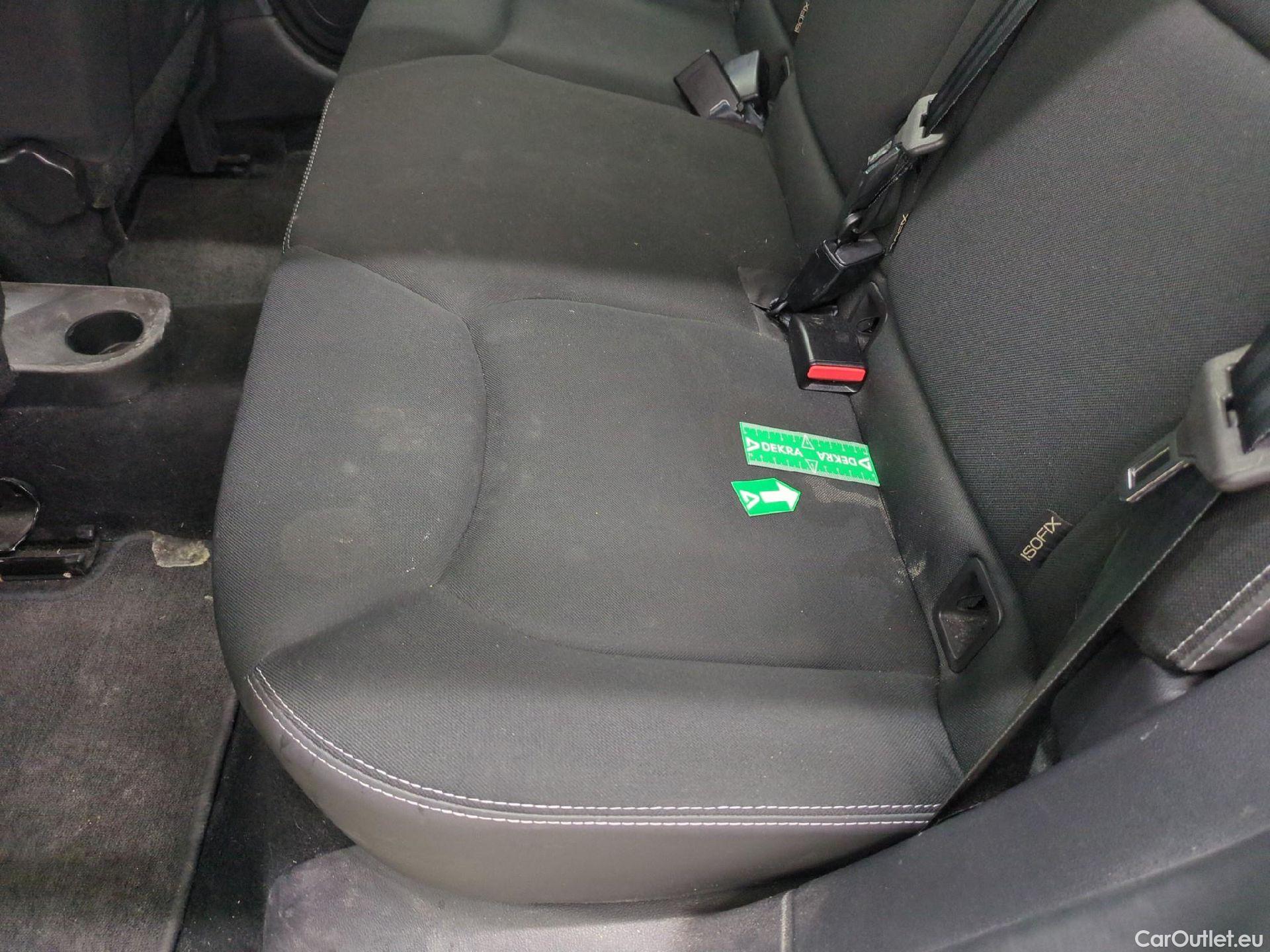  Renault  Clio RENAULT  / 2016 / 5P / Berline &Business TCe 90 #27