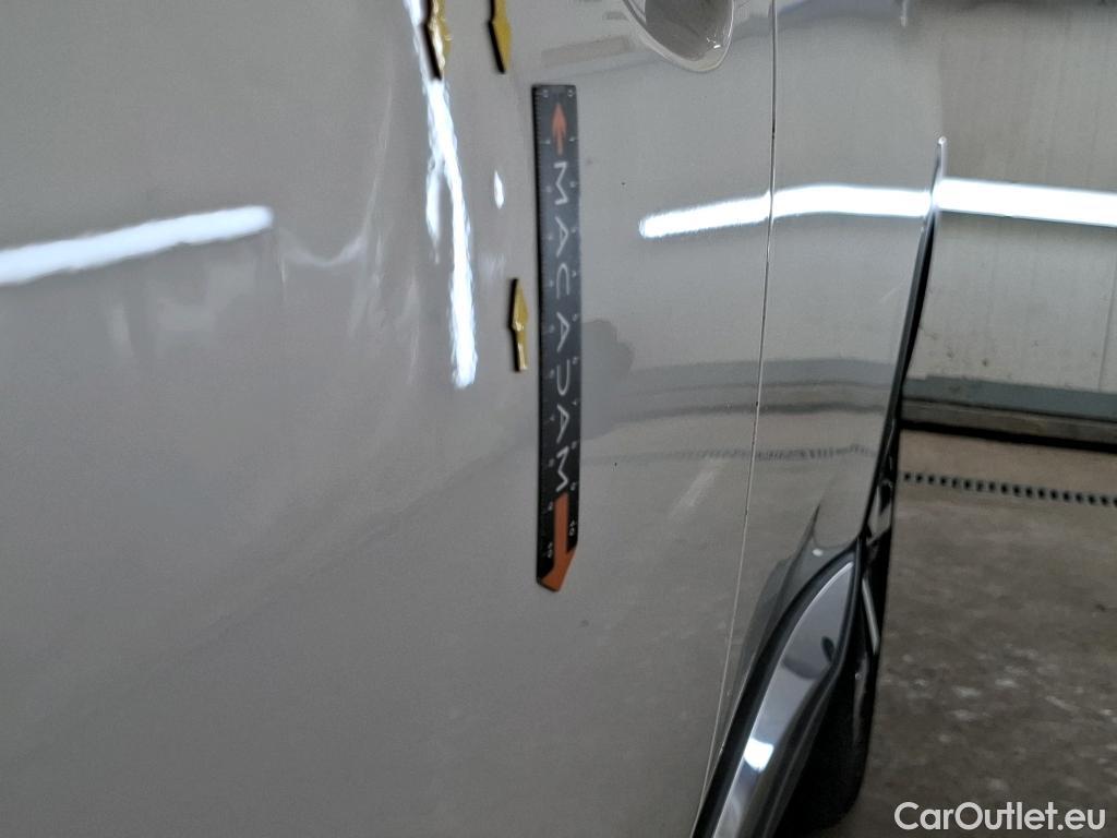  Peugeot  5008  GT Line 1.5 HDi 130CV BVA8 E6dT #60