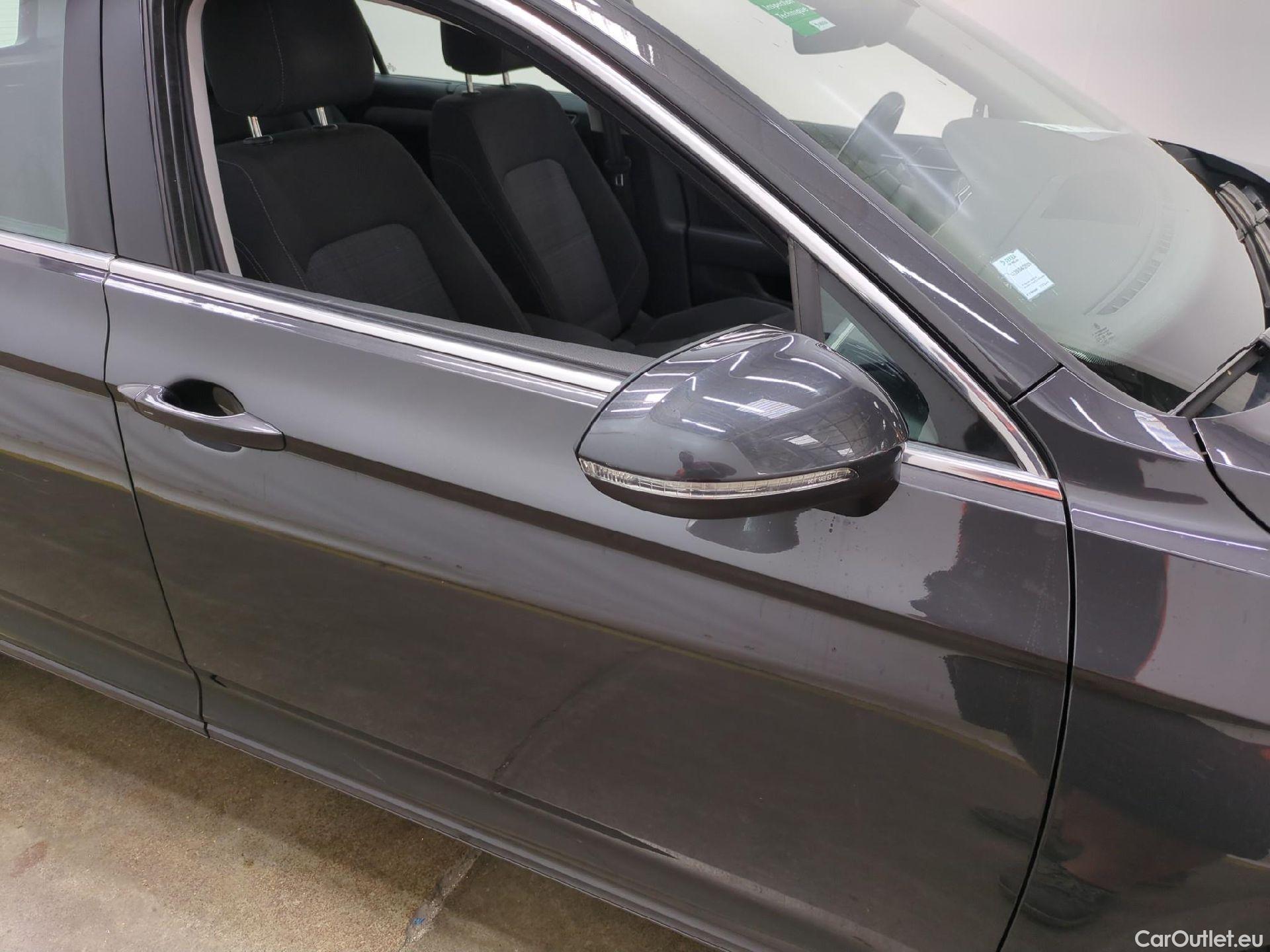  Volkswagen  Passat  Break Business 2.0 TDI 150CV BVA7 E6d #36
