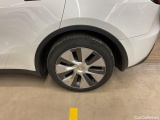  Tesla  Model Y TESLA  Long Range Dual Motor AWD 5d 378kW #35