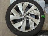  Volkswagen  Golf  VIII Lim. Style 2.0 TSI 140KW AT7 E6d #40