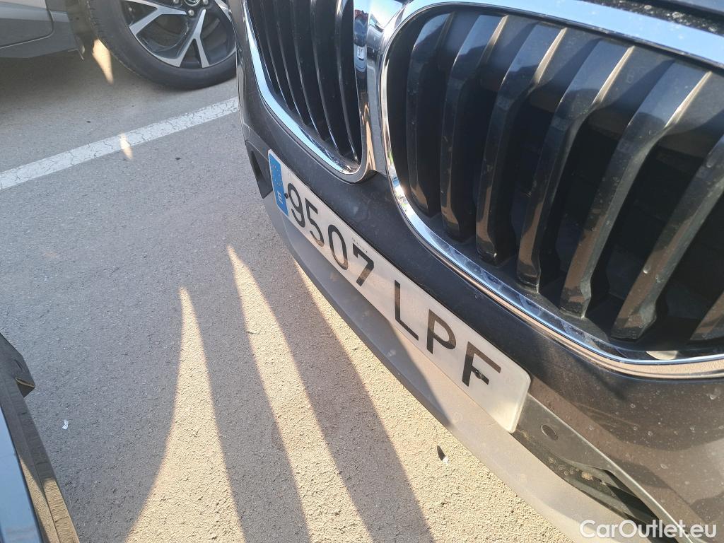  Bmw  X1 BMW  sDrive18iA #38