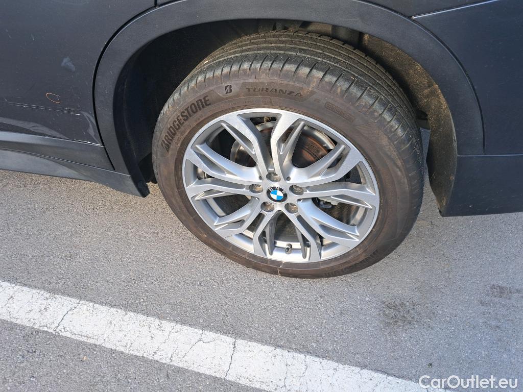  Bmw  X1 BMW  sDrive18iA #50