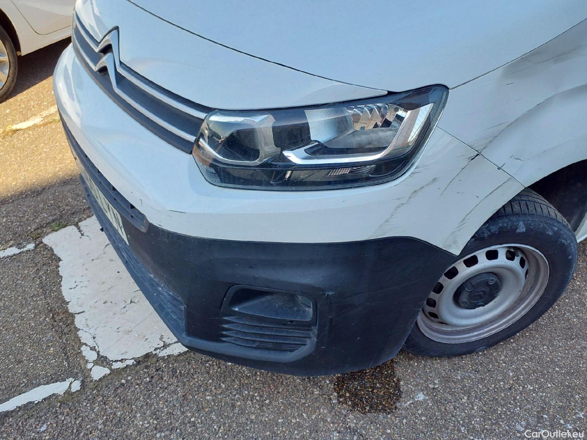  Citroen  Berlingo CITROEN  / 2018 / 3P / furgón derivado de turismo Talla M BlueHDi 100 CONTROL #21