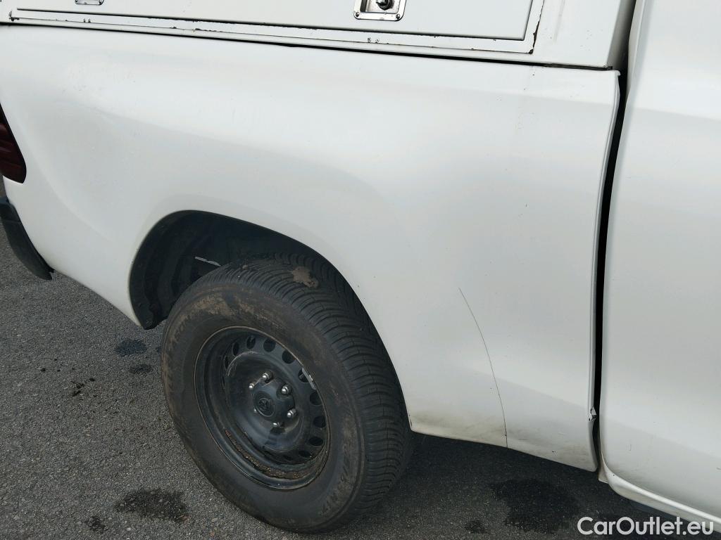  Toyota  Hilux TOYOTA  VU 2p 7G pickup 2.4 D-4D Cabina Extra GX 4x4 #3