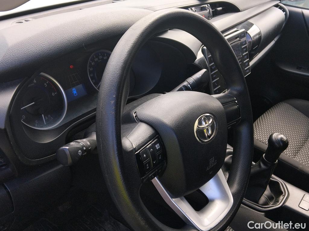  Toyota  Hilux TOYOTA  VU 2p 7G pickup 2.4 D-4D Cabina Extra GX 4x4 #33