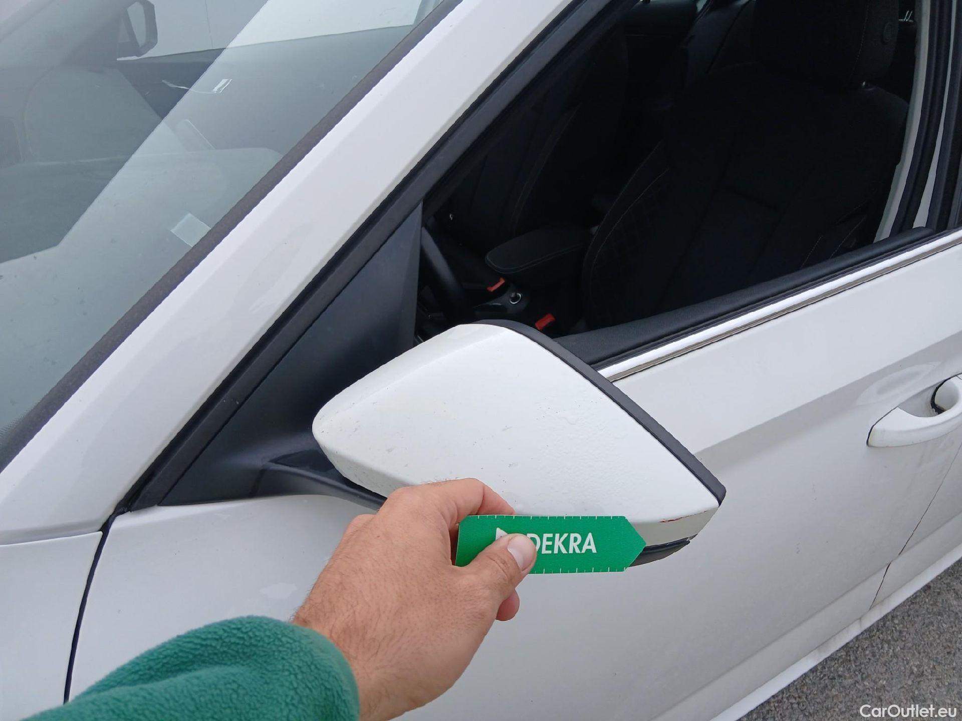  Skoda  KAMIQ SKODA  1.0 TSI 81kW (110CV) DSG Ambition (CX) #3