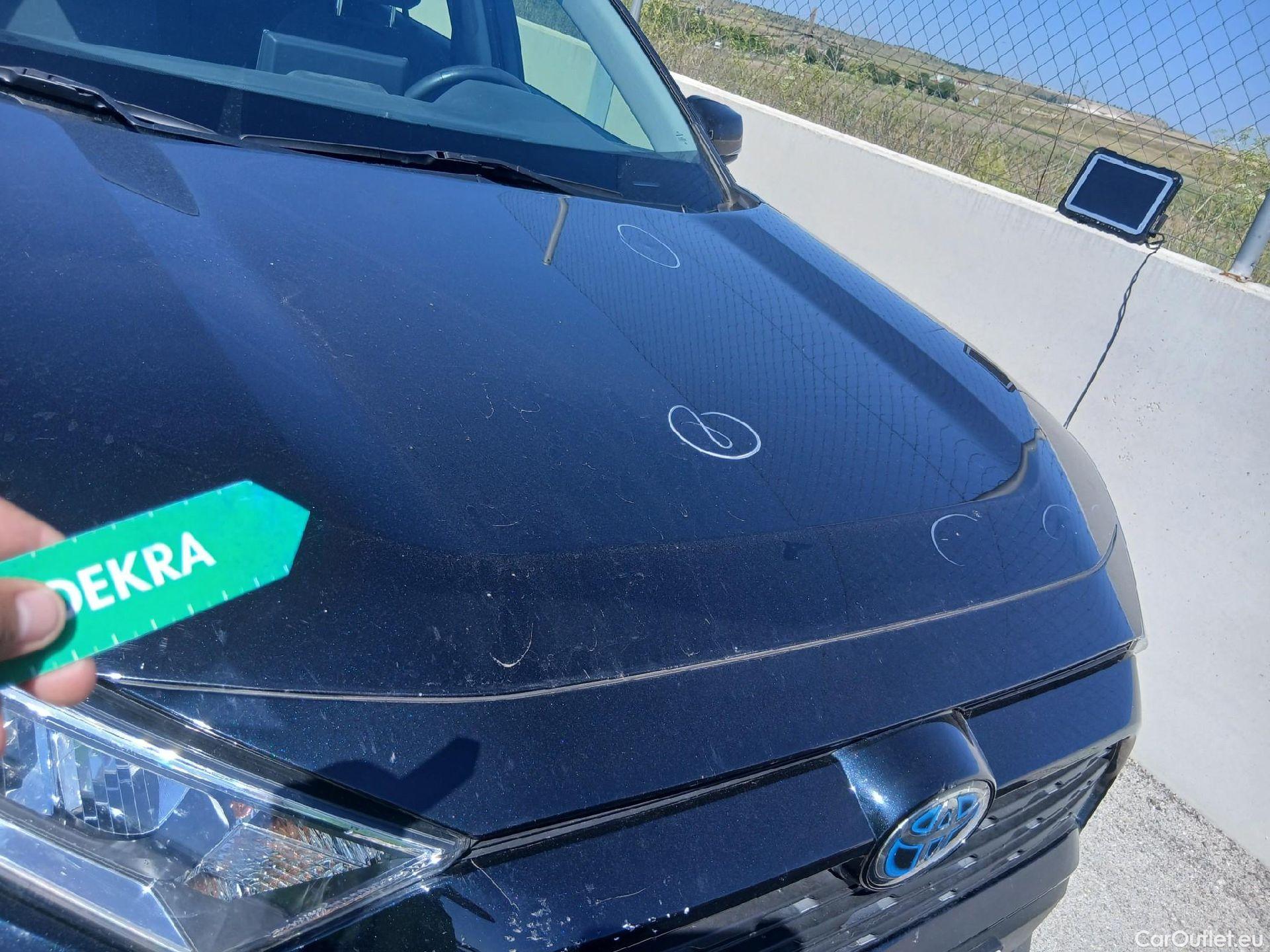  Toyota  RAV4 TOYOTA  / 2018 / 5P / todoterreno 2.5l 220H Business #11