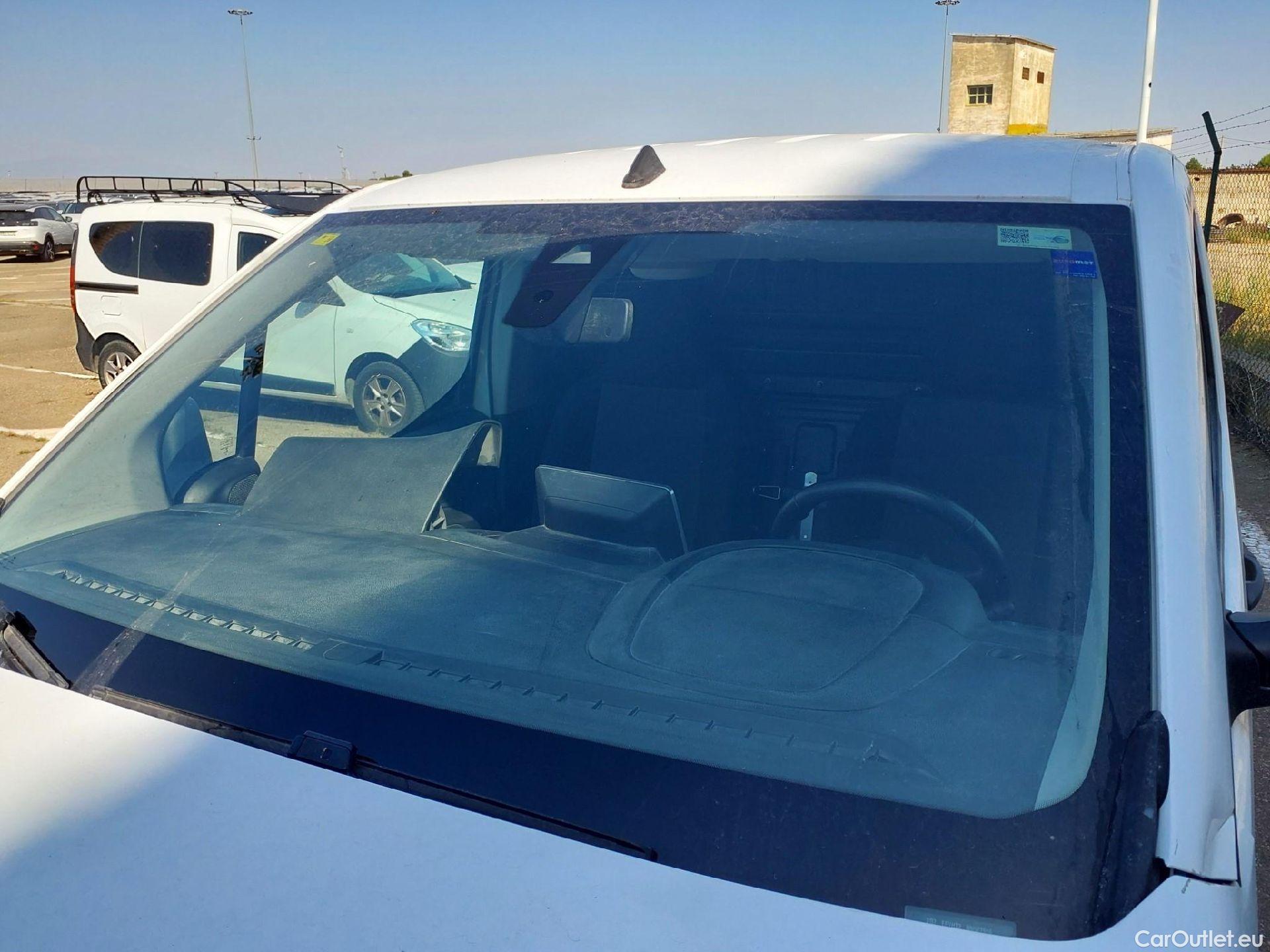  Citroen  Berlingo CITROEN  / 2018 / 3P / furgón derivado de turismo Talla M BlueHDi 100 CONTROL #46