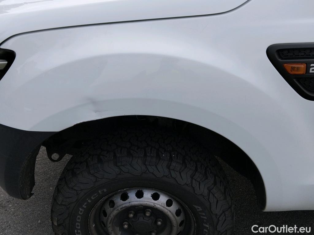  Ford  Ranger FORD  VU 4p 6G pickup 2.2 TDCi 150cv 4x4 Doble Cabina XL #15