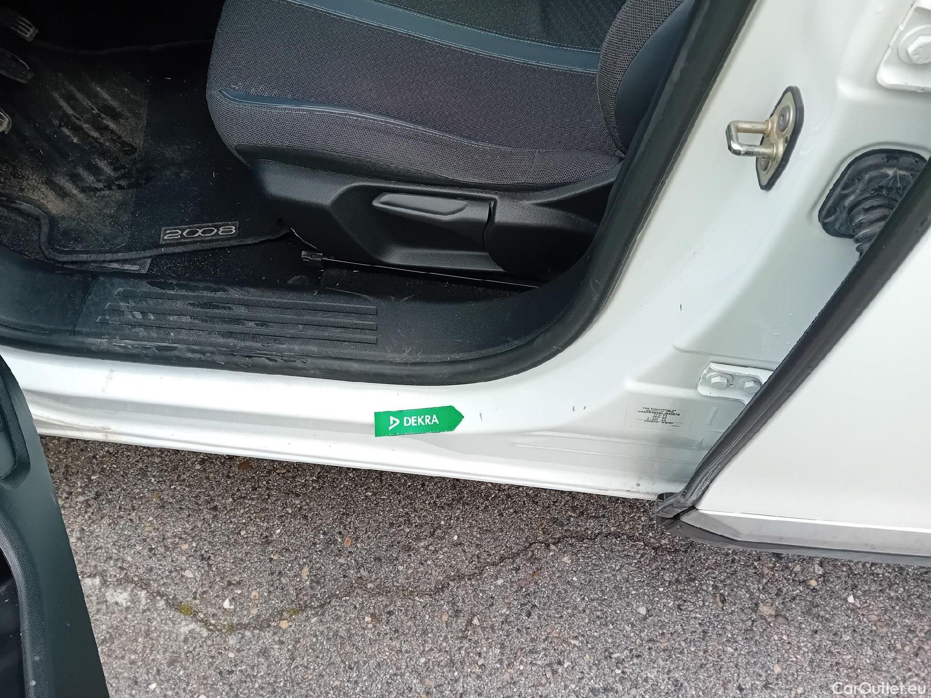  Peugeot  2008 PEUGEOT  Allure Puretech 100 CV  #9