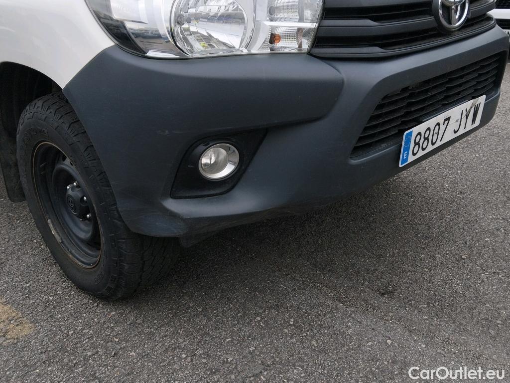  Toyota  Hilux TOYOTA  VU 4p 7G pickup 2.4 D-4D Cabina Doble GX 4x4 #29
