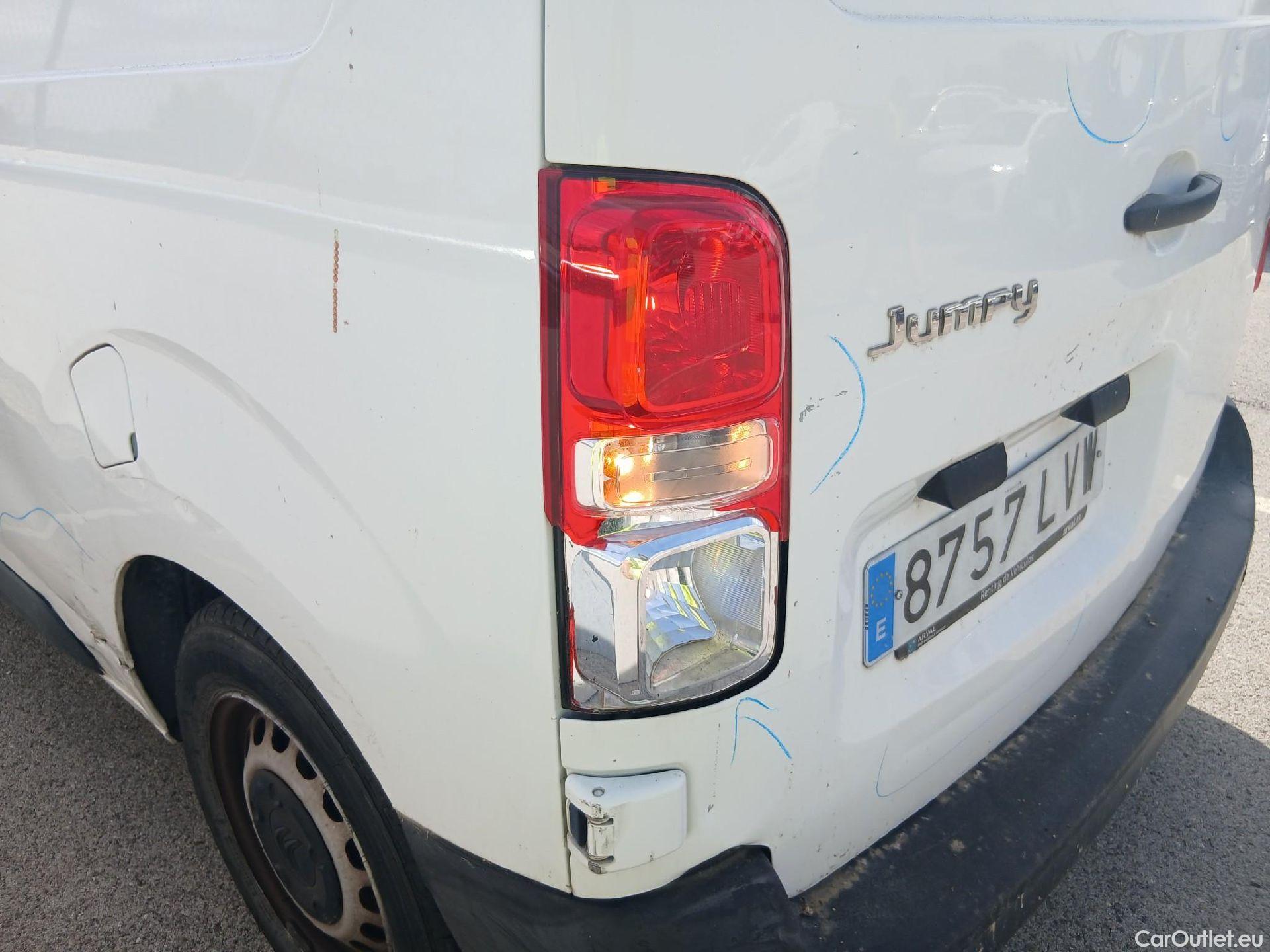  Citroen  Jumpy CITROEN  / 2016 / 4P / furgón Talla M BlueHDi 100 S&S 6v Control #15