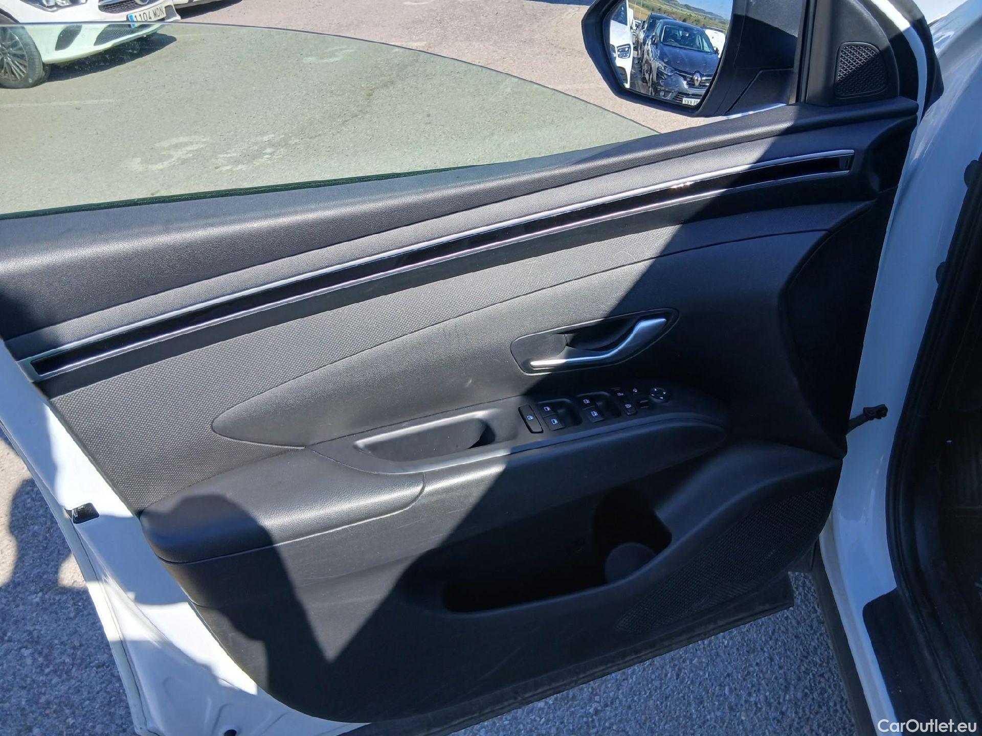  Hyundai  Tucson HYUNDAI  1.6 TGDI PHEV Maxx Auto 4X4 265 CV #35