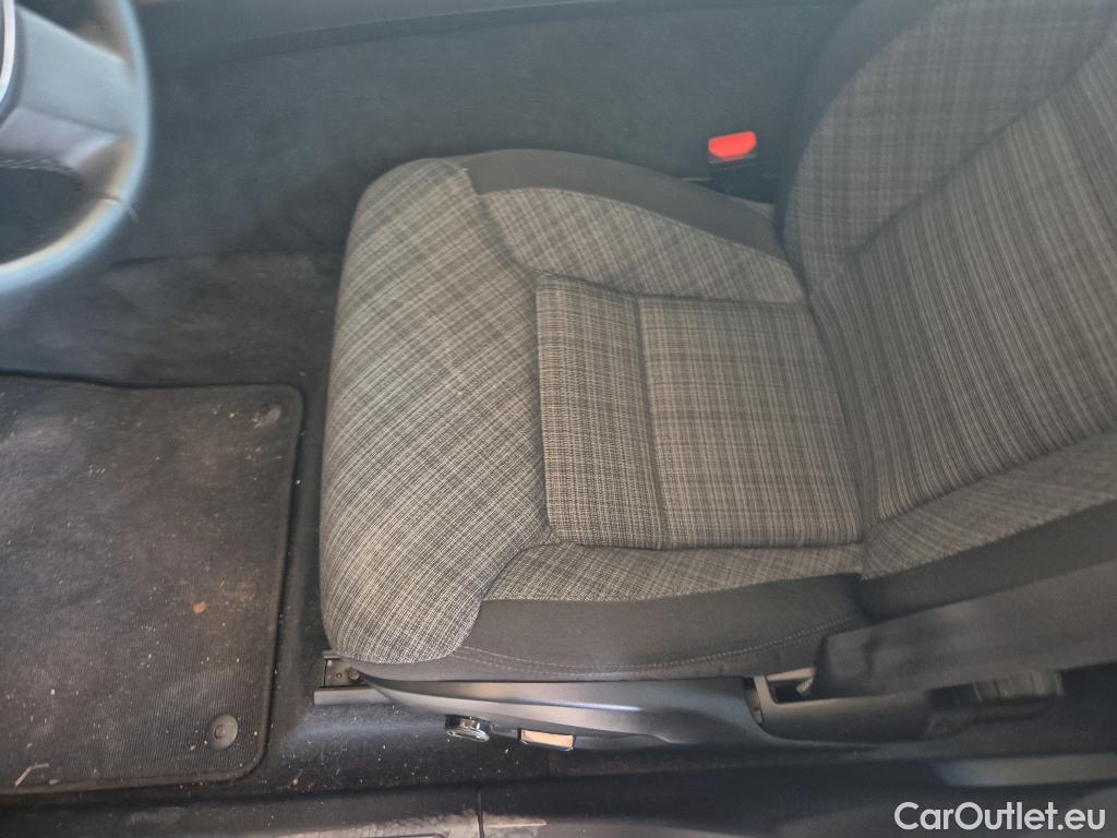 Volvo  XC60 VOLVO  / 2017 / 5P / todoterreno 2.0 B4 D Core Auto #5