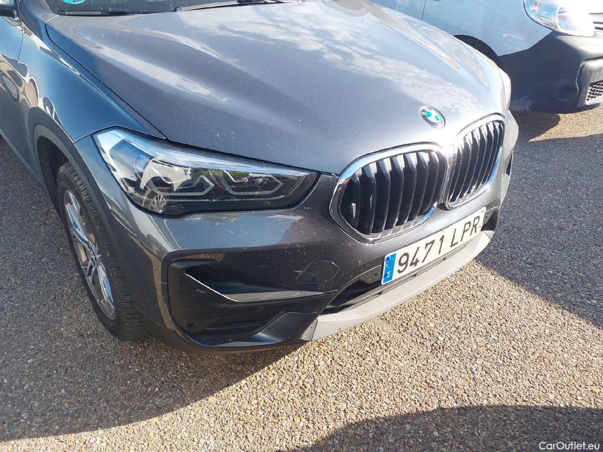  Bmw  X1 BMW  sDrive18iA #19