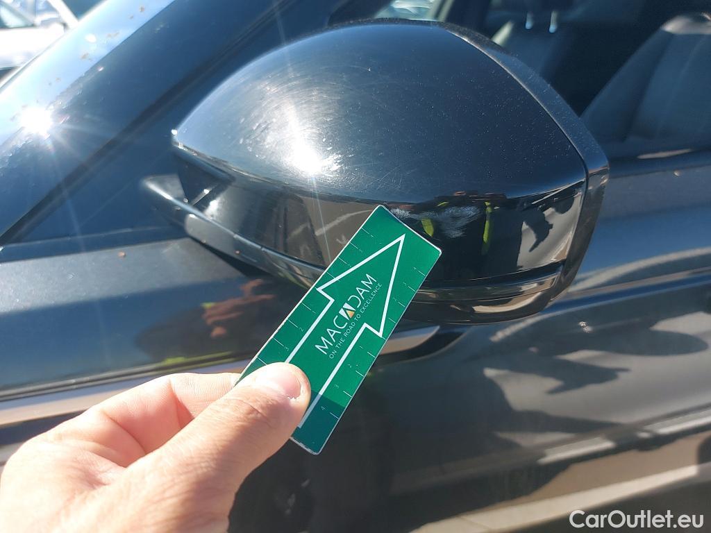  Land Rover  Range Rover LAND ROVER  Velar 3.0D I6 300 CV Dynamic HSE 4WD #Opcionales 8600€# #23