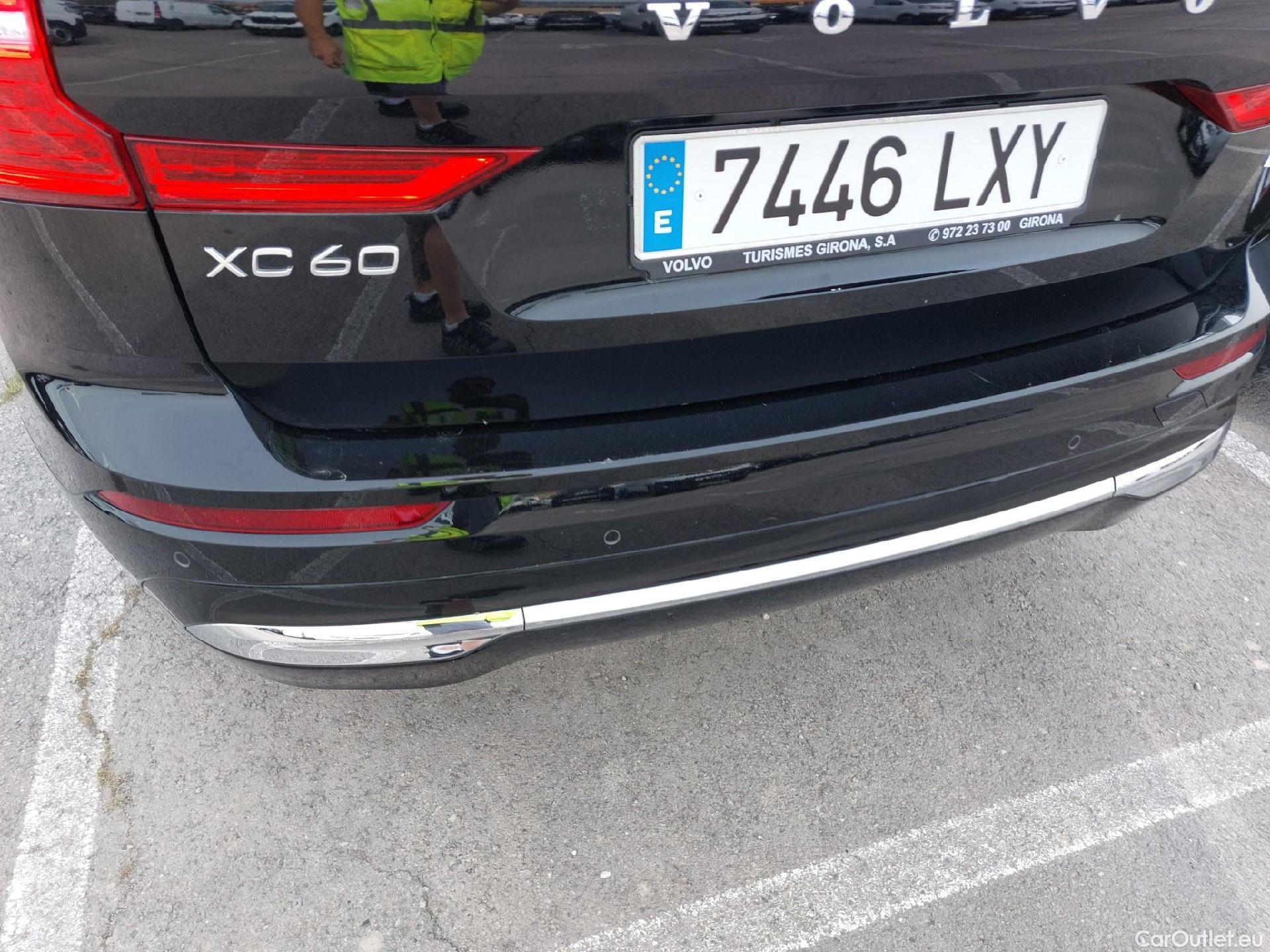  Volvo  XC60 VOLVO  / 2017 / 5P / todoterreno 2.0 T6 AWD Recharge Inscription Auto #16