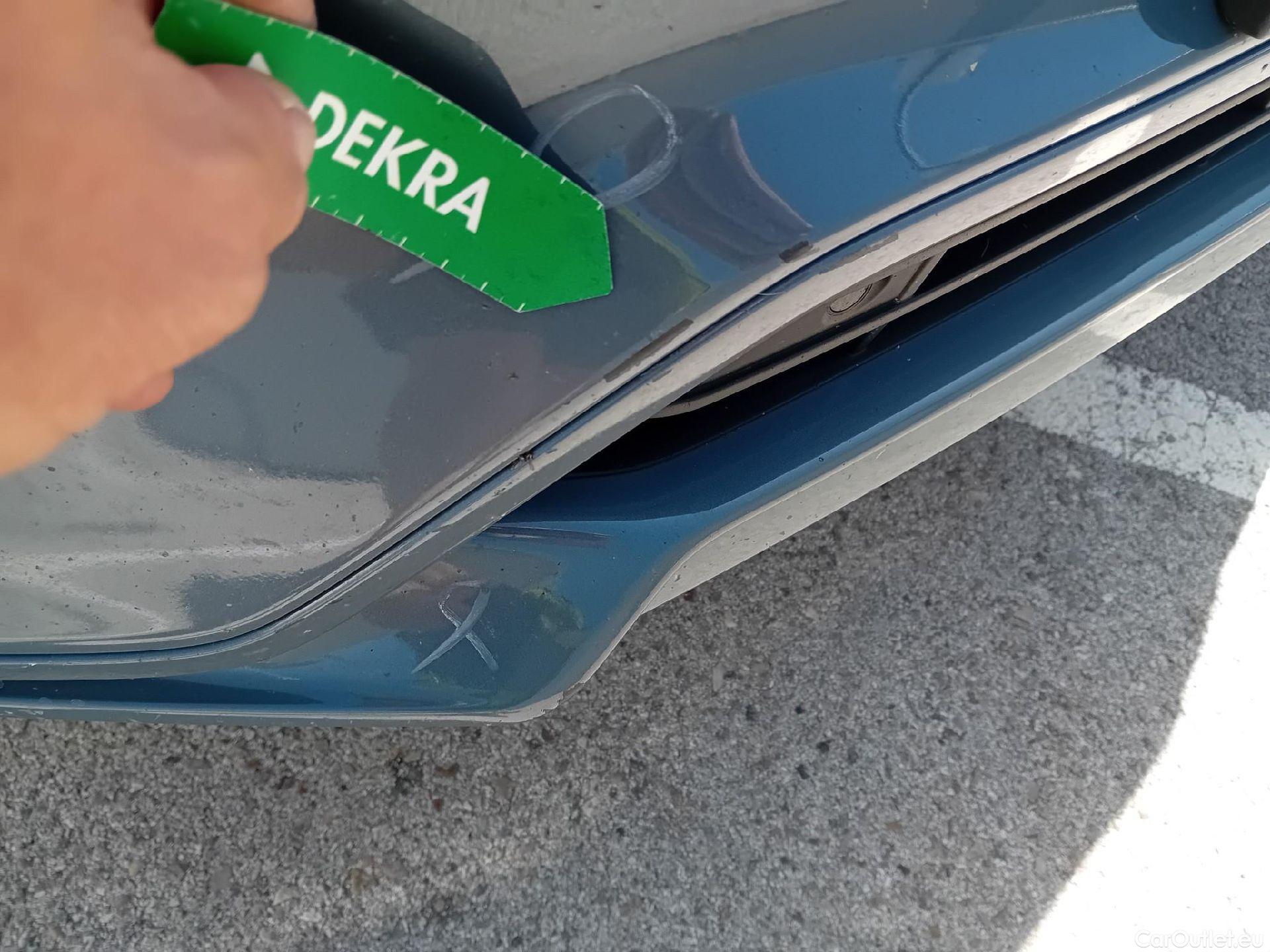  Volvo  XC90 VOLVO  / 2019 / 5P / todoterreno 2.0 B5 D AWD Core Auto #3