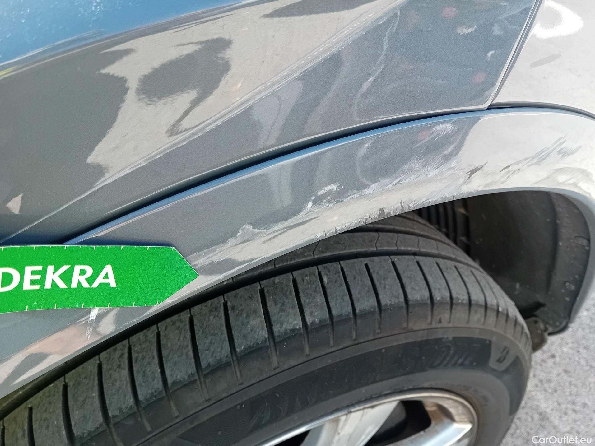  Volvo  XC90 VOLVO  / 2019 / 5P / todoterreno 2.0 B5 D AWD Core Auto #32