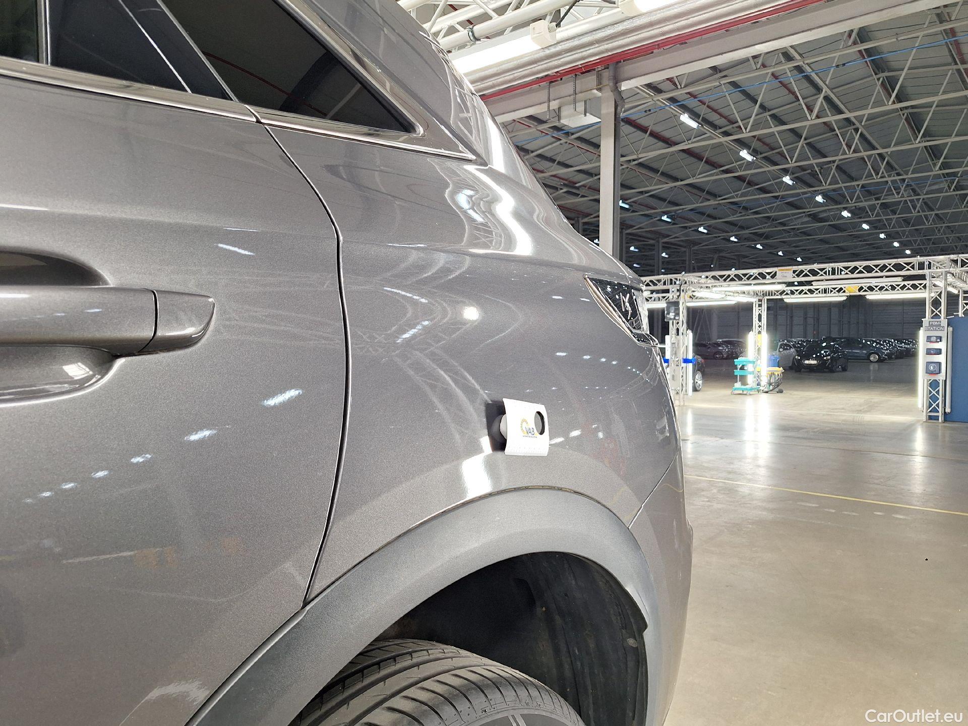  DS  DS7 DS,  CB '17, DS 7 Crossback 1.5 BlueHDi 130 Automatic So Chic 5 #19