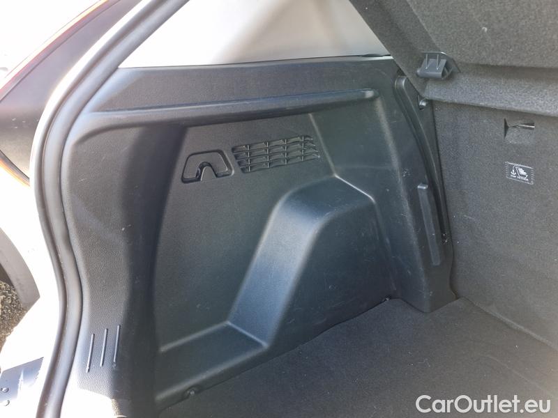  Hyundai  Bayon   (2021)  1.0T-GDI Smart 5d #8