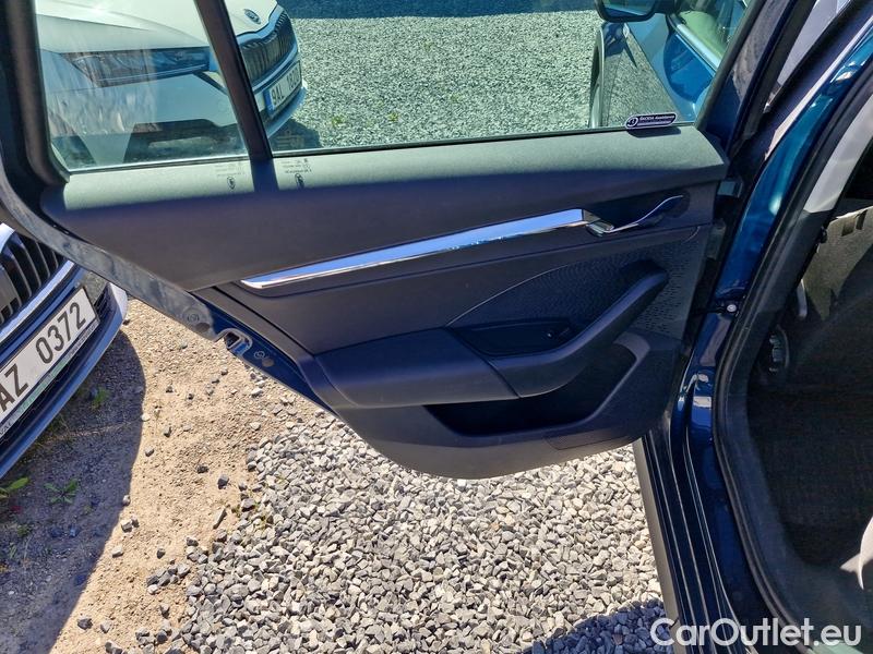  Skoda  Octavia  Combi (NX3)(2020) Oct.C. 2.0TDI 147 Scout 4x4 AT #5