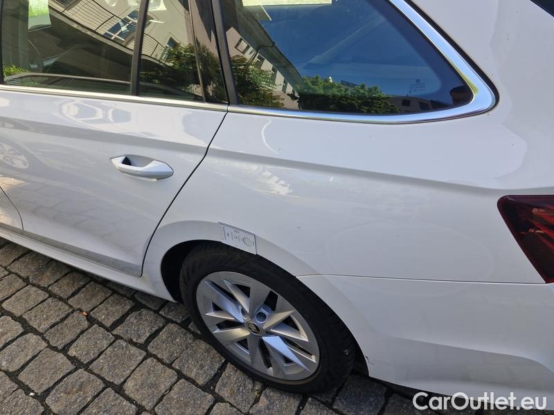  Skoda  Octavia  Combi (NX3)(2020) Oct.Com.1.5e-TEC 110 Style AT #15