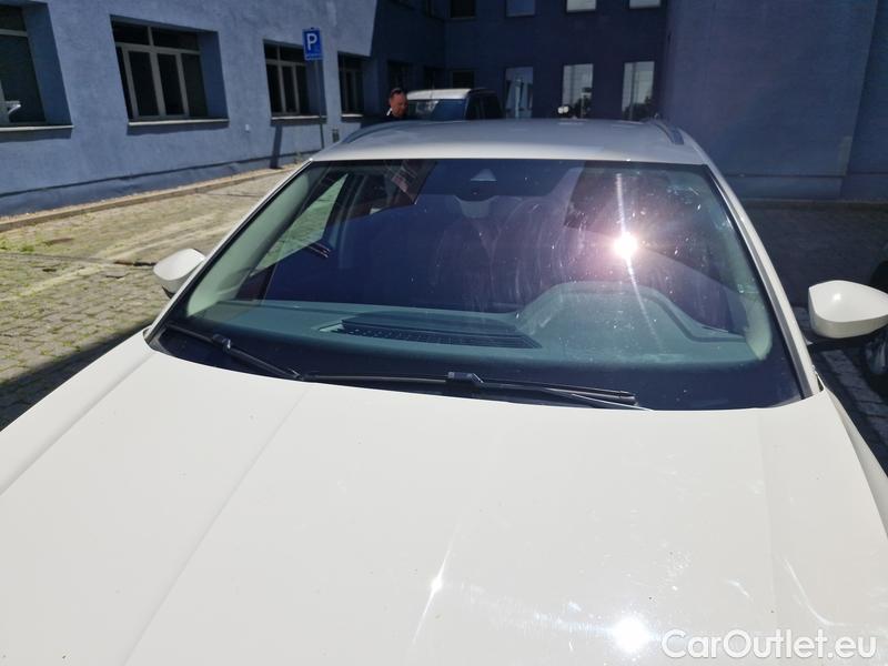  Skoda  Octavia  Combi (NX3)(2020) Oct.Com.1.5e-TEC 110 Style AT #1