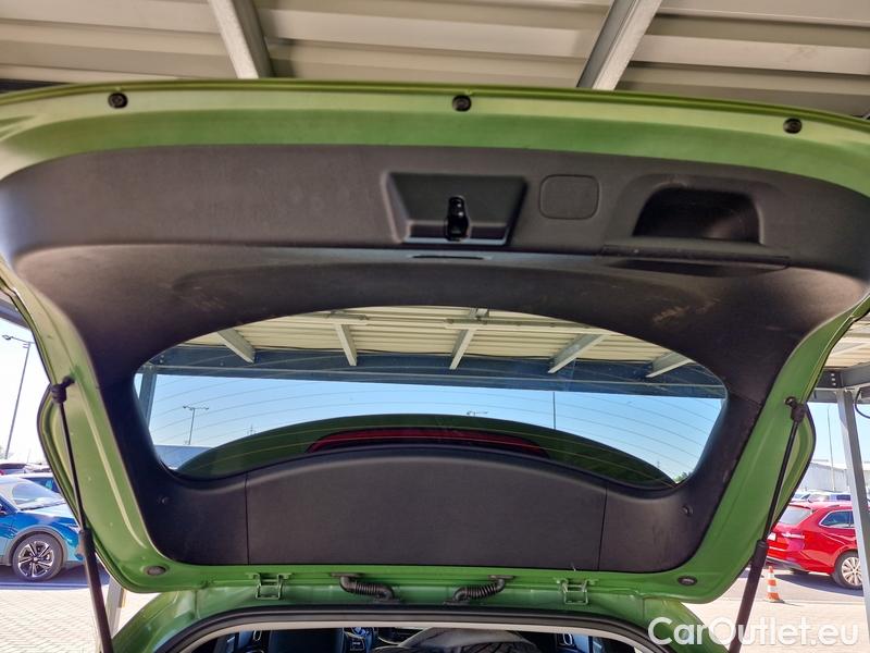  KIA  XCeed  (2019)  1.5 T-GDI Exclusive 5d #13