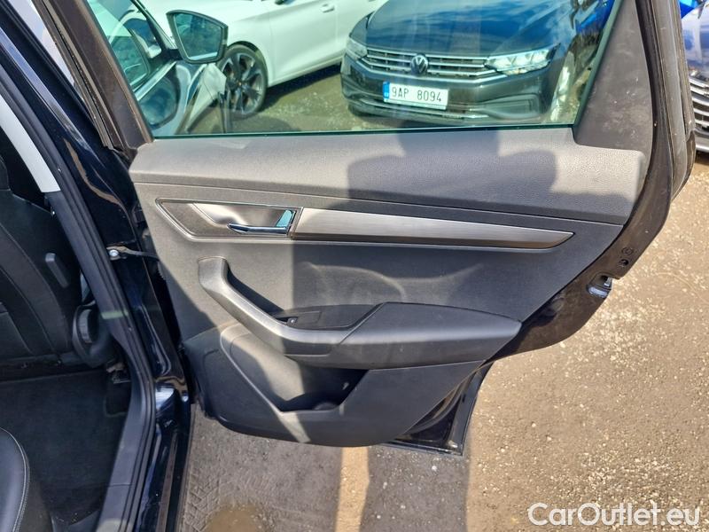 Skoda  Karoq  (NU)(2017->)  2.0TDI 140 Style 4x4 AT #47