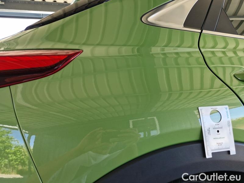  KIA  XCeed  (2019)  1.5 T-GDI Exclusive 5d #17